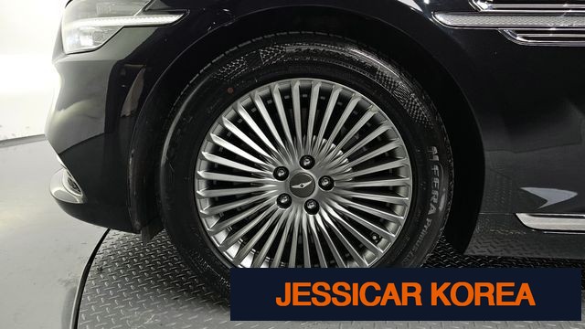 2019 Genesis G90 - Thumbnail 3