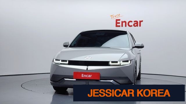 2022 Hyundai Ioniq 5 - Thumbnail 5