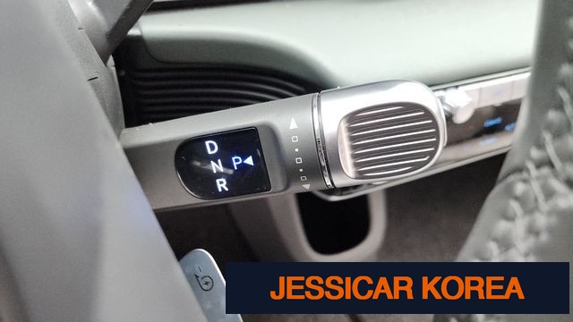 2022 Hyundai Ioniq 5 - Thumbnail 18