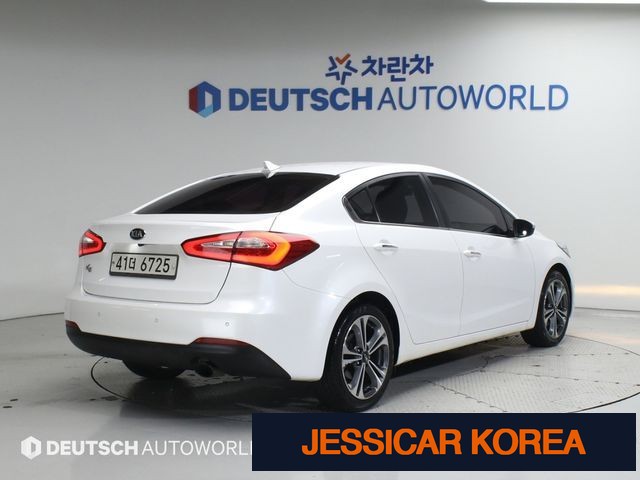 2015 Kia K3 - Thumbnail 2
