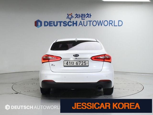 2015 Kia K3 - Thumbnail 7