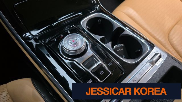 2023 Kia Carnival 4th Gen - Thumbnail 2