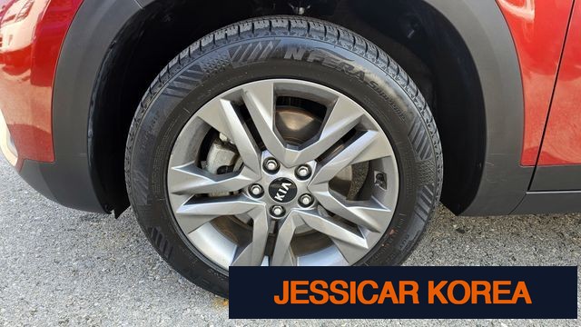 2020 Kia Seltos - Thumbnail 8