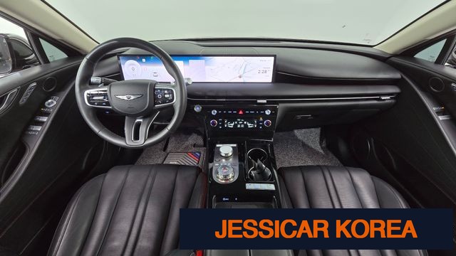 2025 Genesis G80 (RG3) - Thumbnail 2