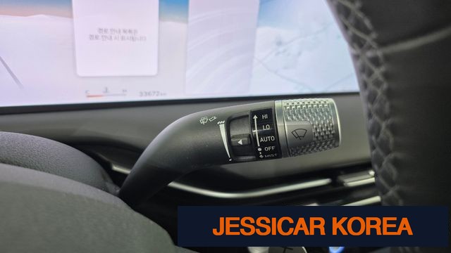 2025 Genesis G80 (RG3) - Thumbnail 10