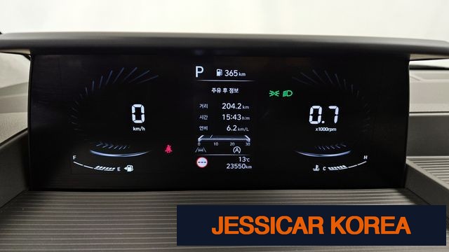 2024 Hyundai Staria - Thumbnail 5