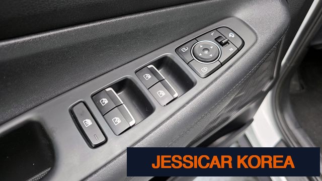 2021 Hyundai The New Santa Fe - Thumbnail 17