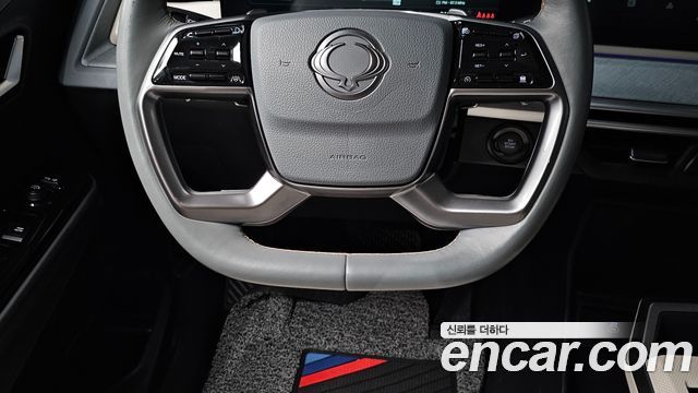 2024 KG Mobility 토레스 EVX - Thumbnail 4