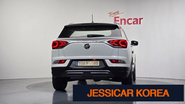 2022 KG Mobility Beautiful Korando - Thumbnail 9