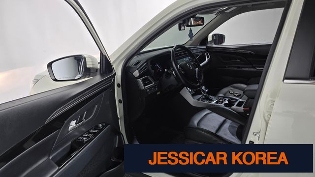 2022 KG Mobility Beautiful Korando - Thumbnail 14