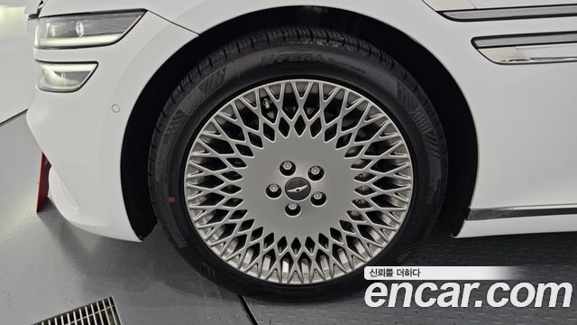 2024 Genesis G80 (RG3) - Thumbnail 9