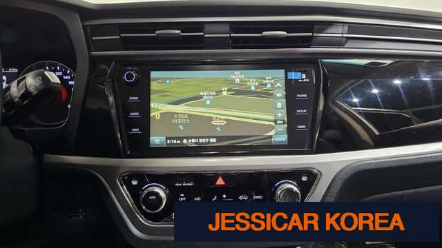 2022 KG Mobility Beautiful Korando - Thumbnail 6