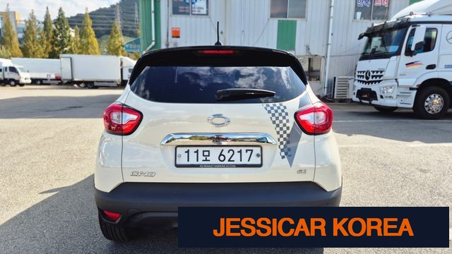 2015 Renault Korea QM3 - Thumbnail 3
