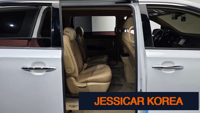 2018 Kia All New Carnival - Thumbnail 3