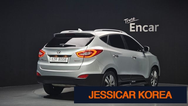 2014 Hyundai new tucson ix - Thumbnail 2