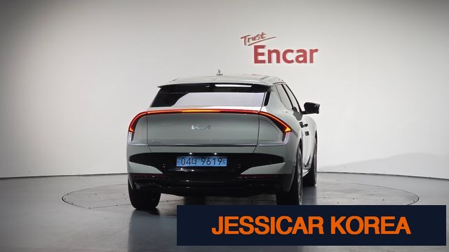 2025 Kia The New EV6 - Thumbnail 2