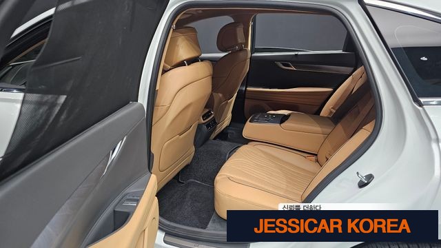 2022 Genesis G80 (RG3) - Thumbnail 9
