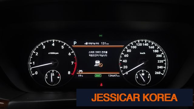 2016 Genesis EQ900 - Thumbnail 3