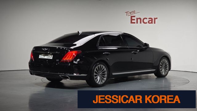 2016 Genesis EQ900 - Thumbnail 18