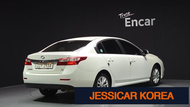2014 Renault Korea New SM5 Platinum - Thumbnail 3