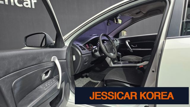 2014 Renault Korea New SM5 Platinum - Thumbnail 11