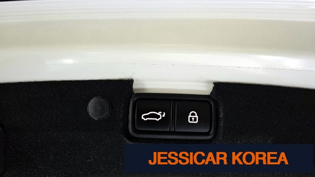 2020 Kia K7 Premier - Thumbnail 3