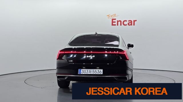 2022 Kia K8 - Thumbnail 19