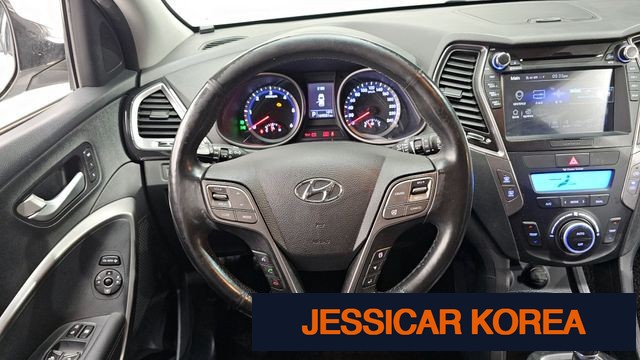 2015 Hyundai Santa Fe DM - Thumbnail 7