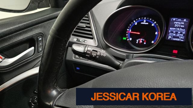 2015 Hyundai Santa Fe DM - Thumbnail 20