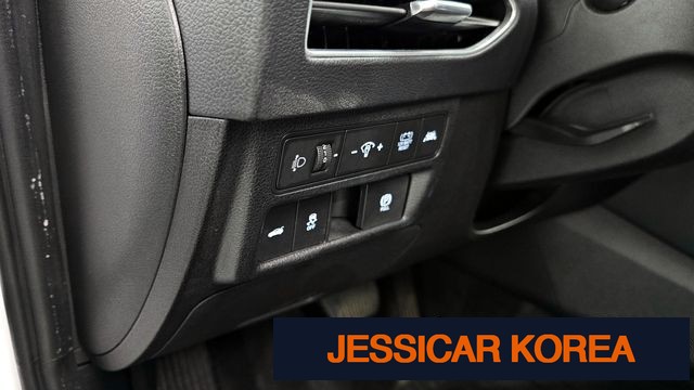 2022 Hyundai Sonata Hybrid (DN8) - Thumbnail 2