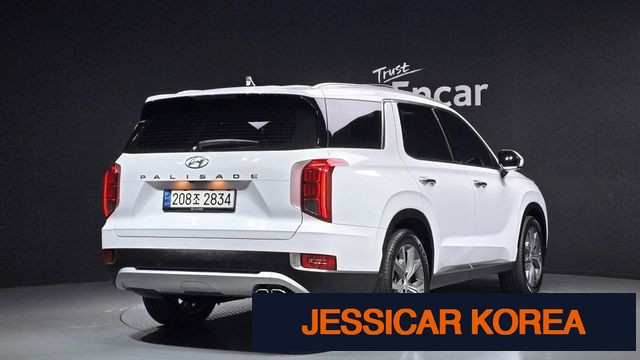 2022 Hyundai Palisade - Thumbnail 3
