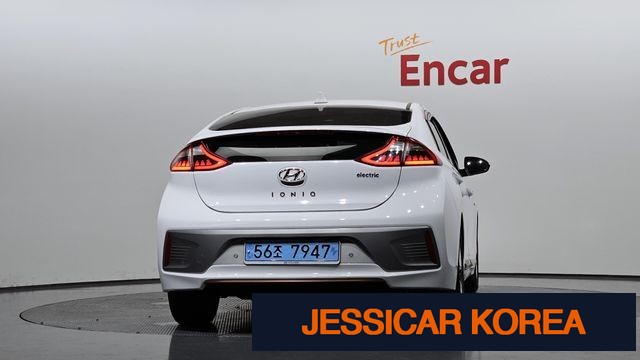 2017 Hyundai IONIQ Electric - Thumbnail 8