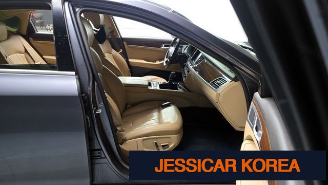2016 Hyundai Genesis DH - Thumbnail 8