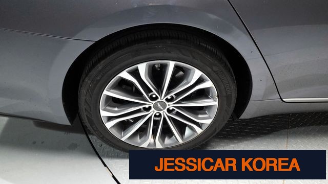 2016 Hyundai Genesis DH - Thumbnail 9