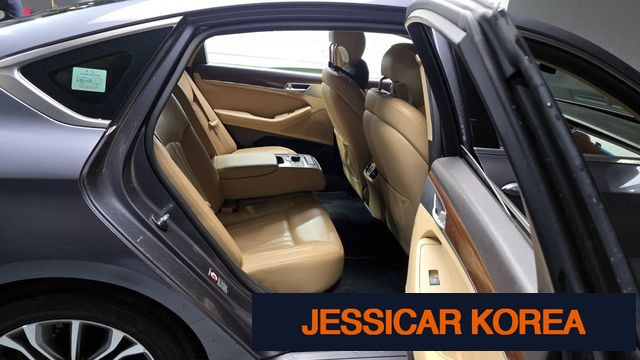 2016 Hyundai Genesis DH - Thumbnail 19
