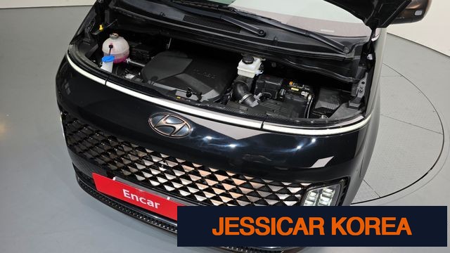 2023 Hyundai Staria - Thumbnail 4
