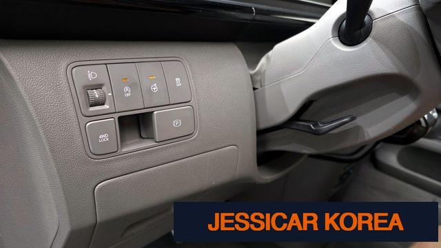 2023 Hyundai Staria - Thumbnail 7