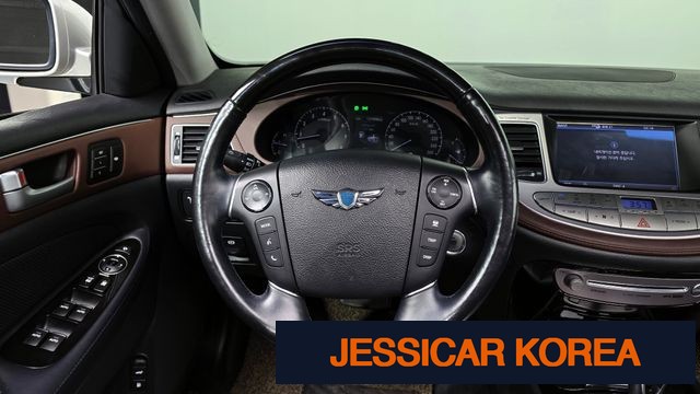 2012 Hyundai Genesis - Thumbnail 20