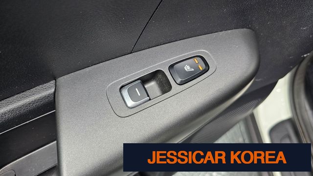 2020 Kia Sportage the bold - Thumbnail 19