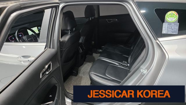 2022 Kia Sportage 5th Gen - Thumbnail 5