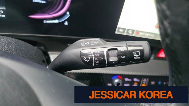 2022 Kia Sportage 5th Gen - Thumbnail 6