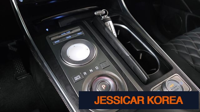 2022 Genesis GV80 - Thumbnail 8