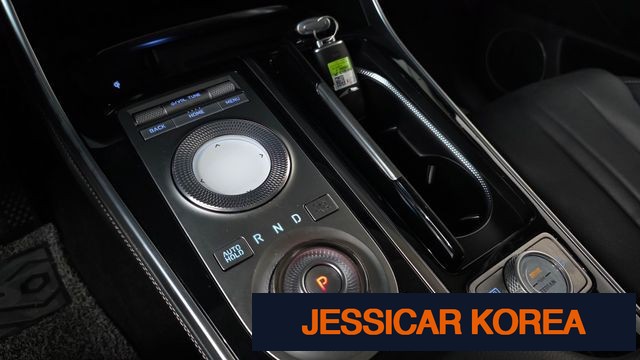 2022 Genesis GV80 - Thumbnail 2