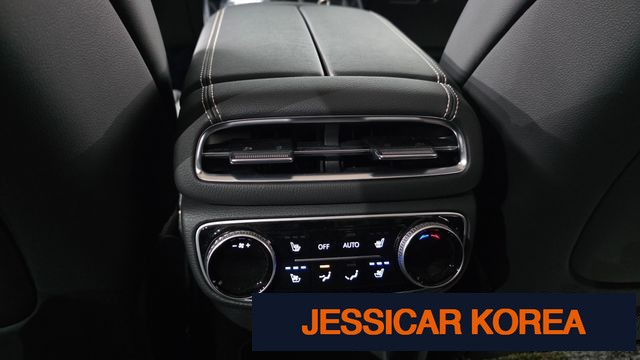 2022 Genesis GV80 - Thumbnail 8