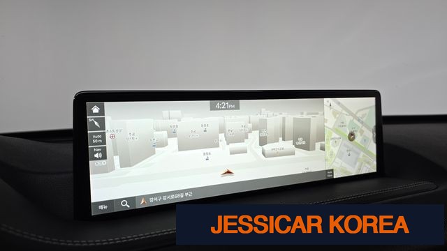 2022 Genesis GV80 - Thumbnail 10