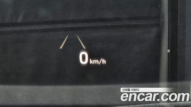 2018 Genesis EQ900 - Thumbnail 2