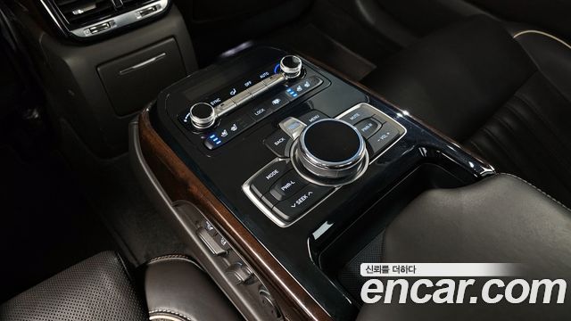 2018 Genesis EQ900 - Thumbnail 13