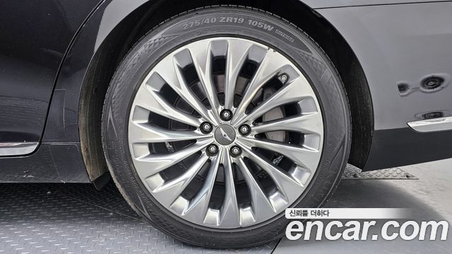 2018 Genesis EQ900 - Thumbnail 17