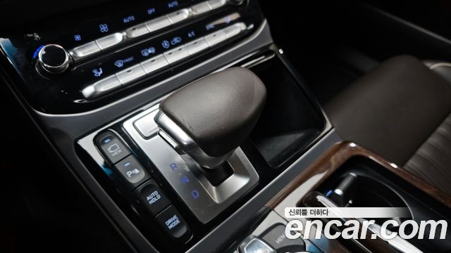 2018 Genesis EQ900 - Thumbnail 18