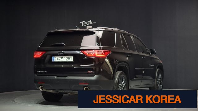 2021 Chevrolet Traverse - Thumbnail 4